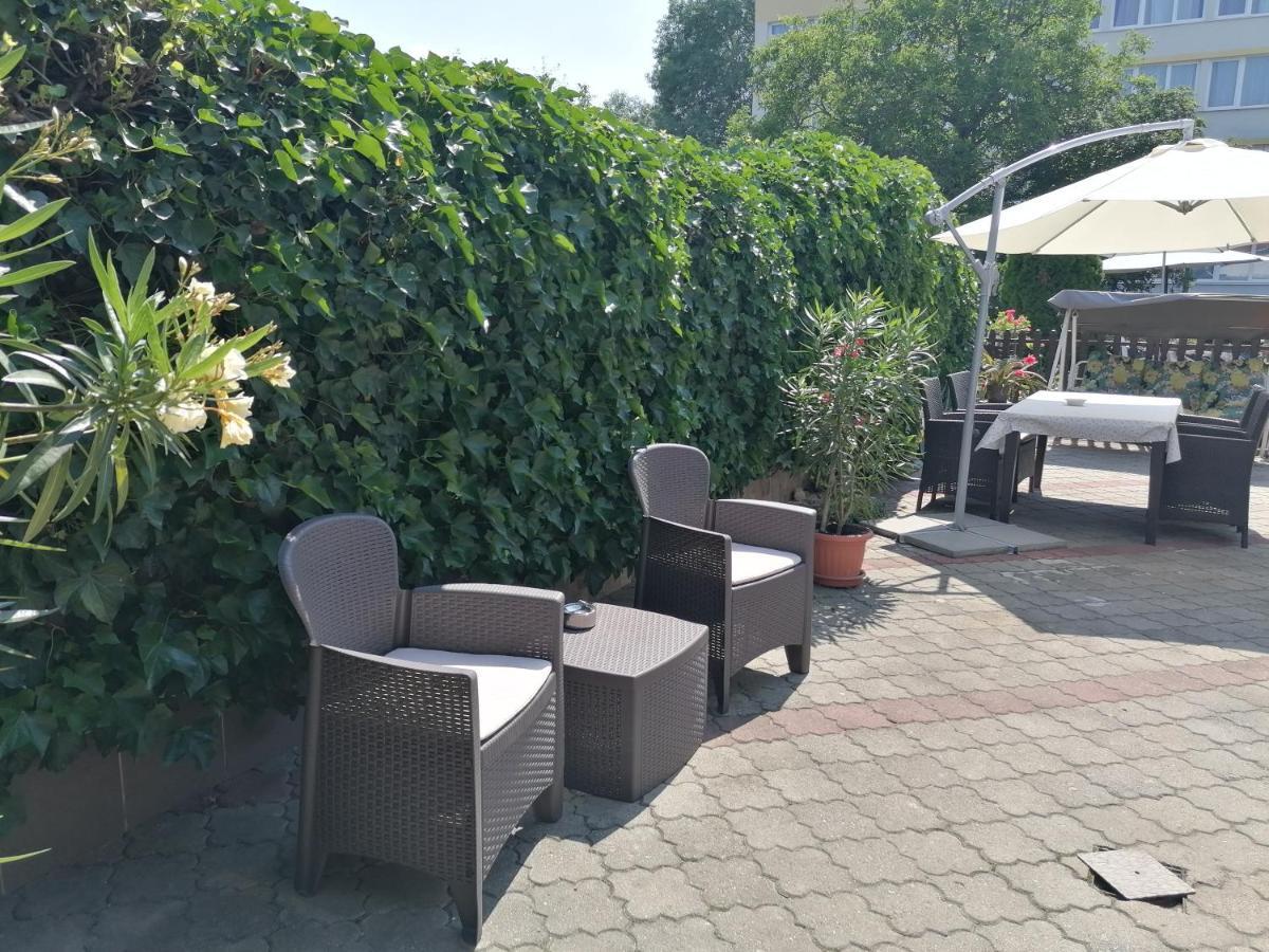 Kertesz Vendeghaz Hotel Eger Exterior photo